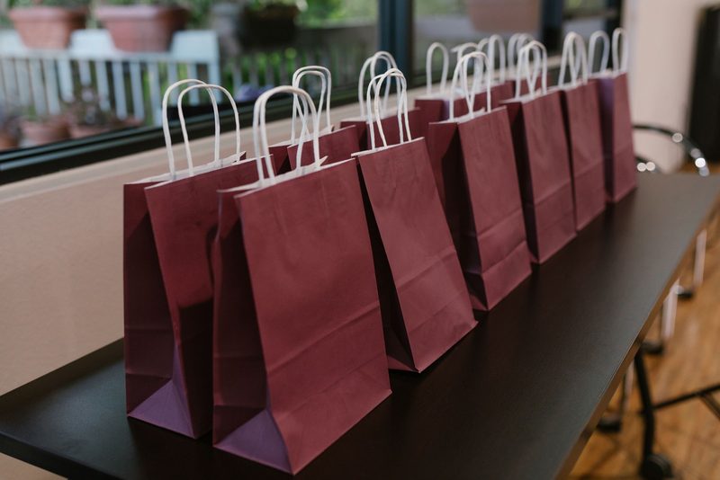 Werbeartikel, Agenturen und Corporate Gifts – Geschenk- und Aktionsverpackung bei APOOL WERKE (Illustrationsfoto)
